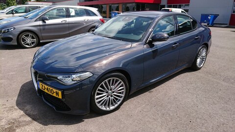 Alfa Romeo Giulia 2.0T 200pk Super