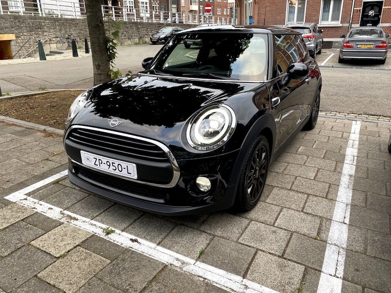 MINI One (2019)