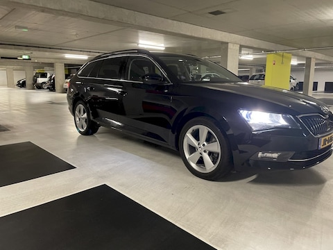 Skoda Superb Combi 1.4 TSI Greentech ACT Ambition