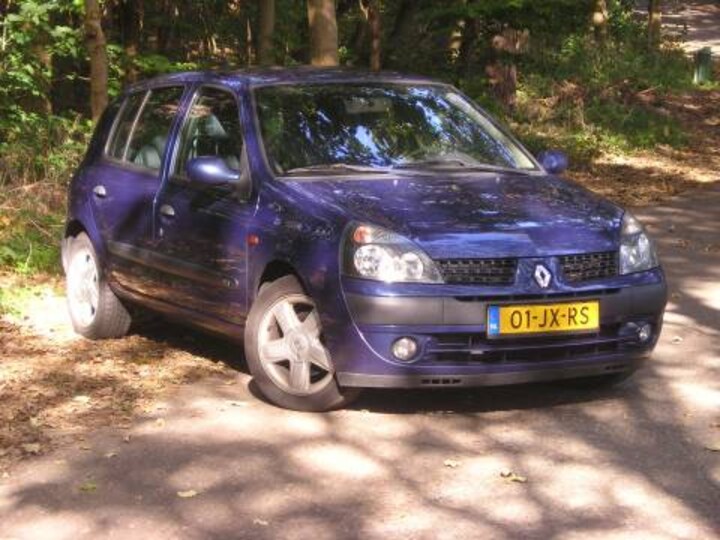 Renault Clio 1.5 dCi 80pk Dynamique (2002)