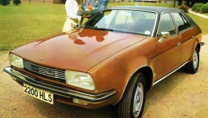 Princess Austin Princess 2200 HLS (Bronze/Vinyl roof)