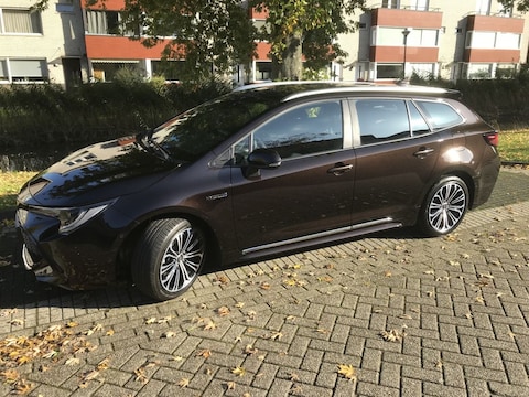 Toyota Corolla Touring Sports 2.0 Hybrid Style