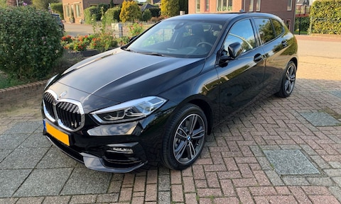 BMW 118i Corporate Executive