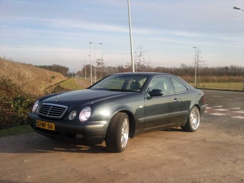 Mercedes-Benz CLK 320 Elegance (1997)