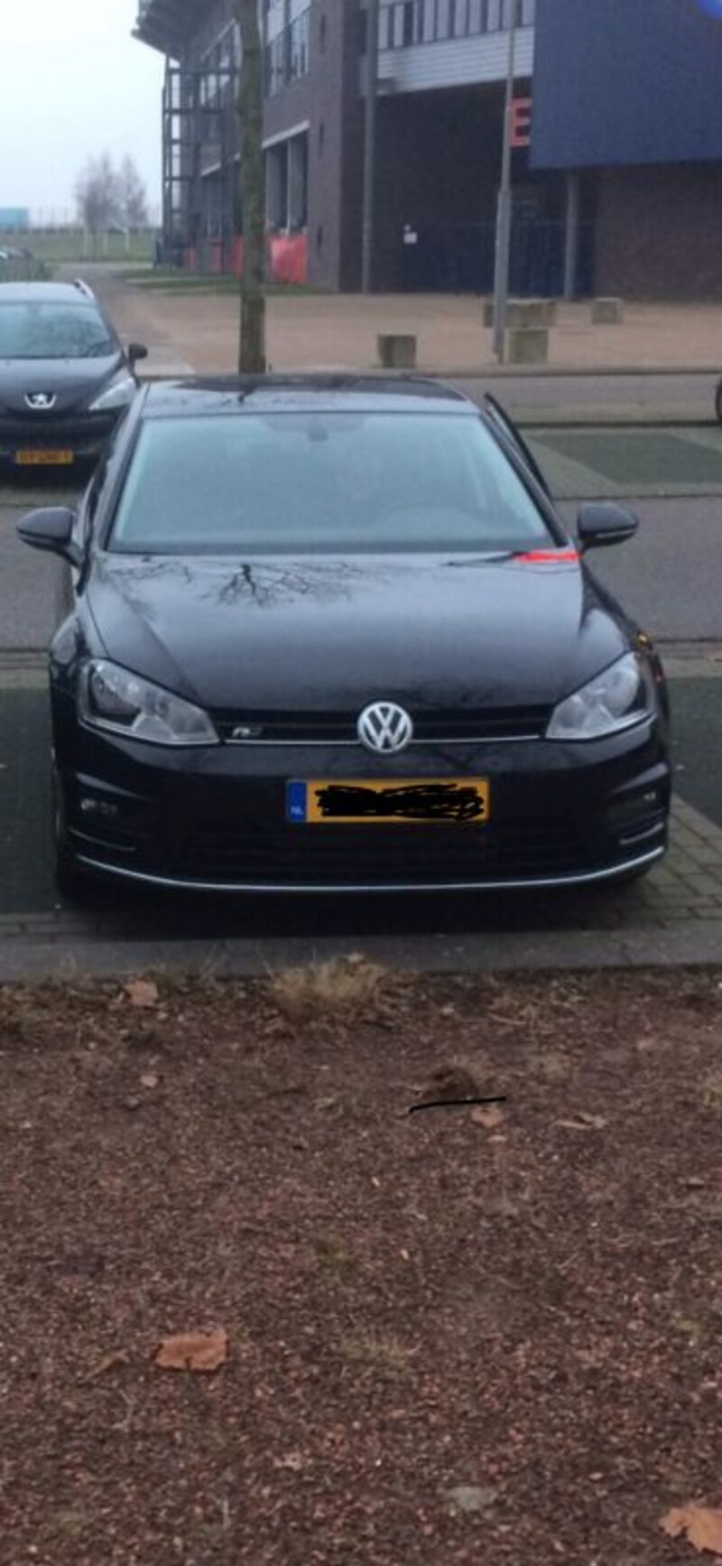 Volkswagen Golf 1.6 TDI 110pk Business Edition R (2015)