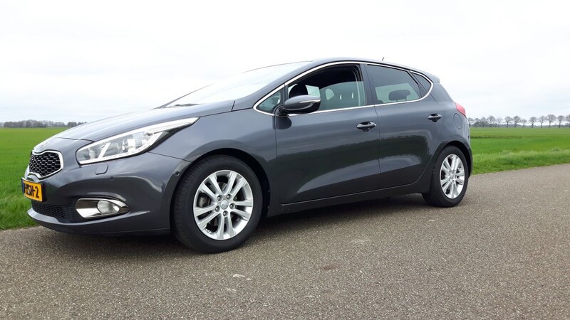 Kia Ceed 1.6 GDI Premium Pack (2012)