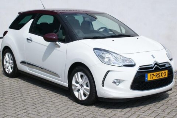 Citroën DS3 e-HDi 90 So Chic (2011)