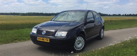 Volkswagen Bora 2.0 Comfortline (2003)