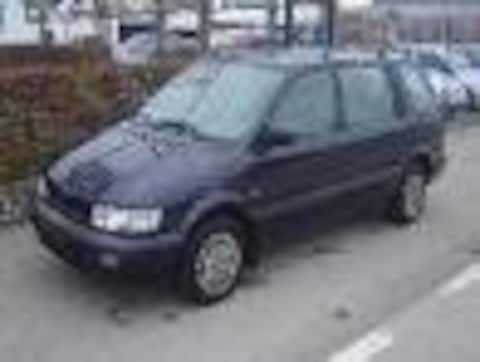 Mitsubishi Space Wagon 2.0 GLXi (1996)