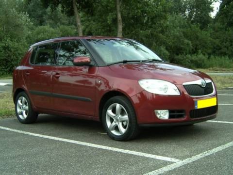 Skoda Fabia 1.6 16V Sport (2007)