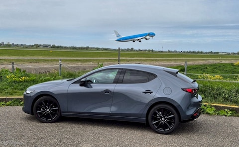 Mazda 3 e-SkyActiv G 2.5 140 Homura