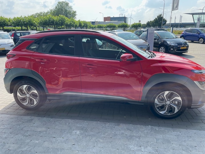 Hyundai Kona 1.6 GDI HEV Fashion (2021)