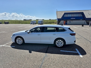 Volkswagen Passat Variant 1.5 eHybrid 204pk Business (2026)