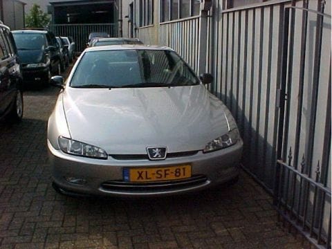 Peugeot 406 Coupé 2.0-16V (1999)