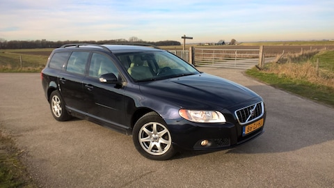 Volvo V70 2.4D Momentum