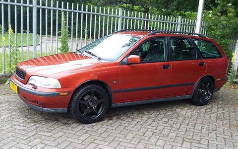 Volvo V40 T4 Sports-Line