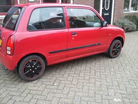 Daihatsu Cuore STi-12V