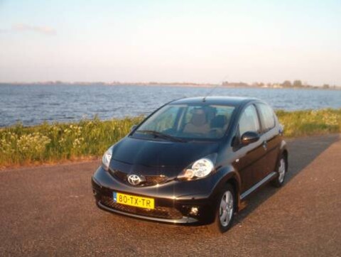 Toyota Aygo 1.0 12v VVT-i Sport (2007)