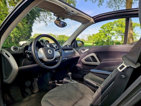 Smart fortwo cabrio electric drive