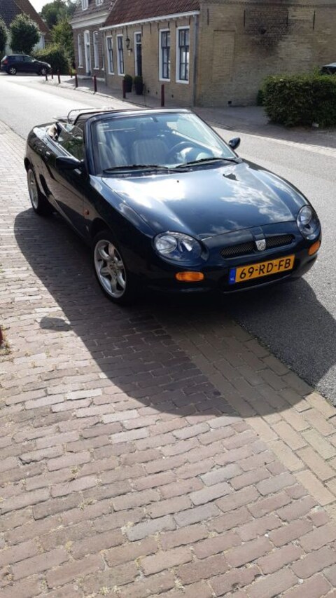 MG F 1.8i (1998)