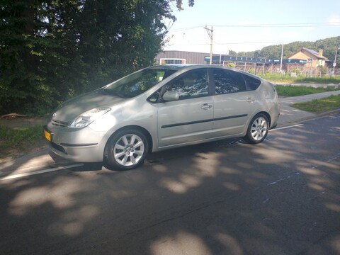 Toyota Prius THSD Business Edition