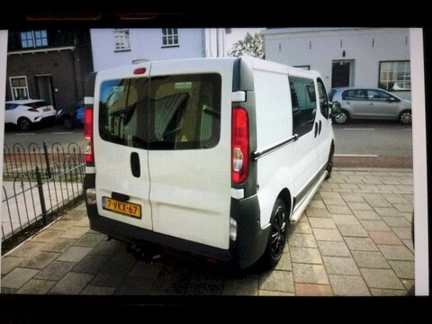 Renault Trafic L1H1 T29 2.0 dCi 90