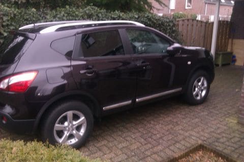 Nissan Qashqai 2.0 Connect Edition (2010)