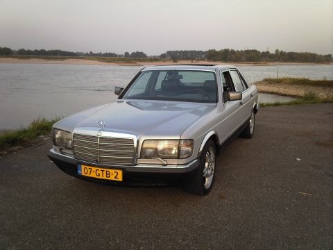 Mercedes-Benz 500 SE (1982)