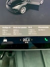 Tesla Model Y (2022)