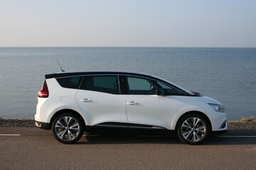 Renault Grand Scénic TCe 130 Intens (2017)