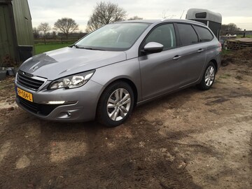 Peugeot 308 SW Blue Lease Executive 1.6 BlueHDi 120 (2015)