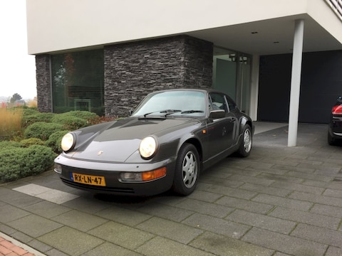 Porsche 911 Carrera 2 Coupé