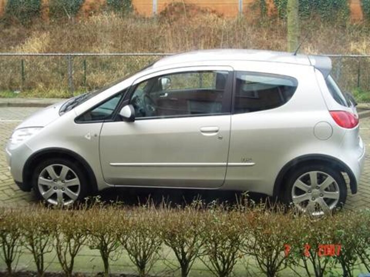 Mitsubishi Colt CZ3 1.5 Instyle (2007)