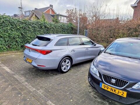 Seat Leon Sportstourer 1.0 TSI 110pk Style Business Intense