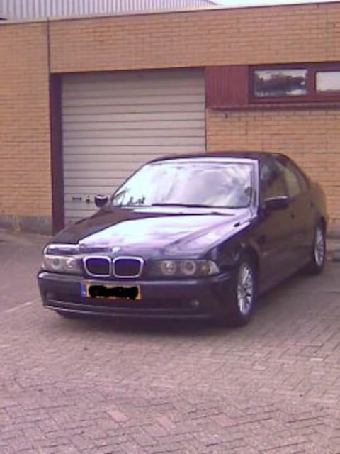 BMW 525d Executive (2001)
