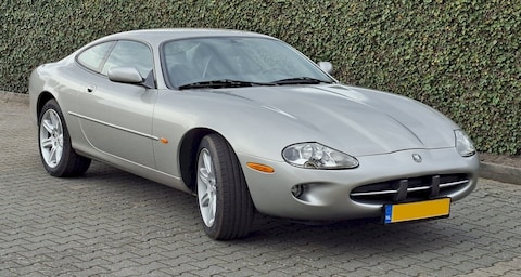 Jaguar XK8