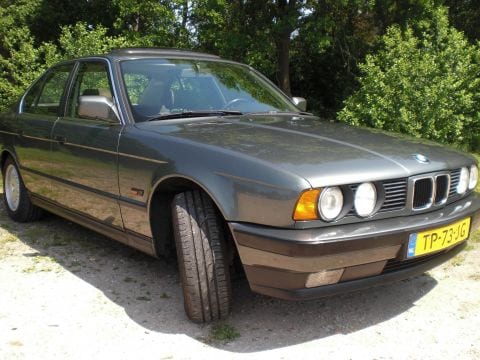 BMW 520i (1988)