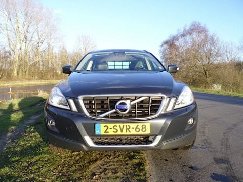 Volvo XC60 D5 AWD Summum (2009)