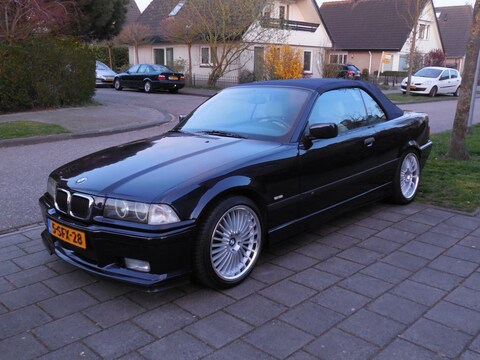 BMW 328i Cabrio Executive