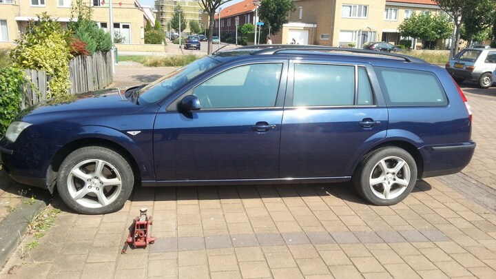 Ford Mondeo Wagon 2.0 TDCi 130pk Trend (2003)