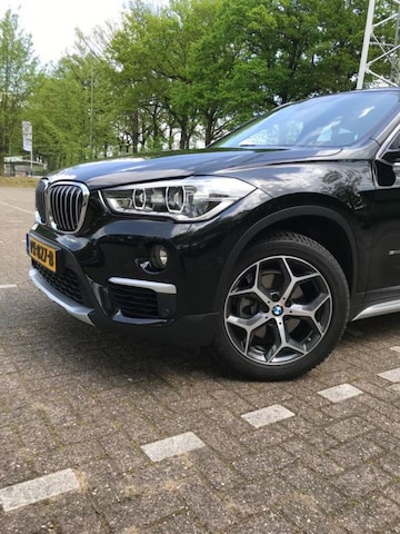 BMW X1 sDrive18i (2017)