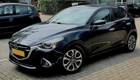 Mazda 2 SkyActiv-G 90 Skylease GT