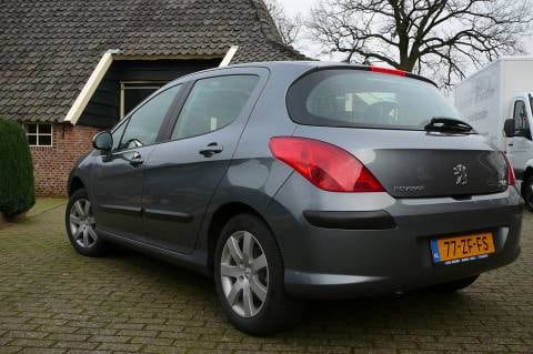 Peugeot 308 Première 1.6-16V VTi (2008)