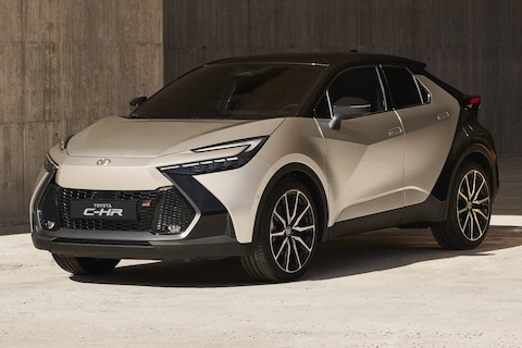 Toyota C-HR Hybrid 140 First Edition (2024)