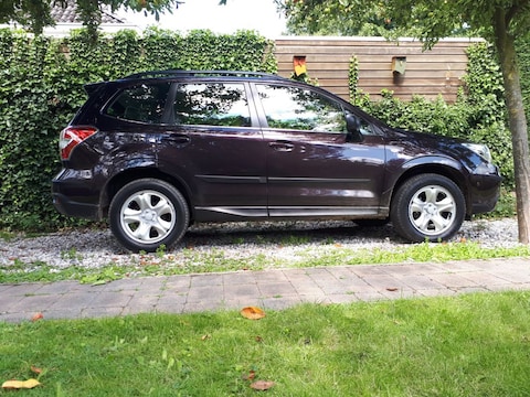 Subaru Forester 2.0 Luxury