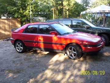 Mazda 323 F 1.8i GLX (1992)