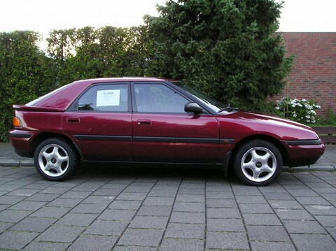 Mazda 323 F 1.6i Millionaire