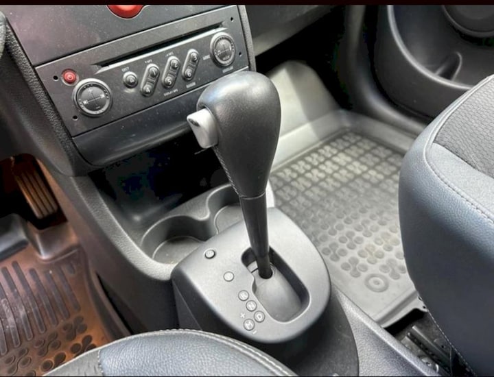 Renault Grand Modus 1.6 16V Expression (2009)