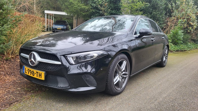 Mercedes-Benz A 180 Business Solution Luxury (2021)