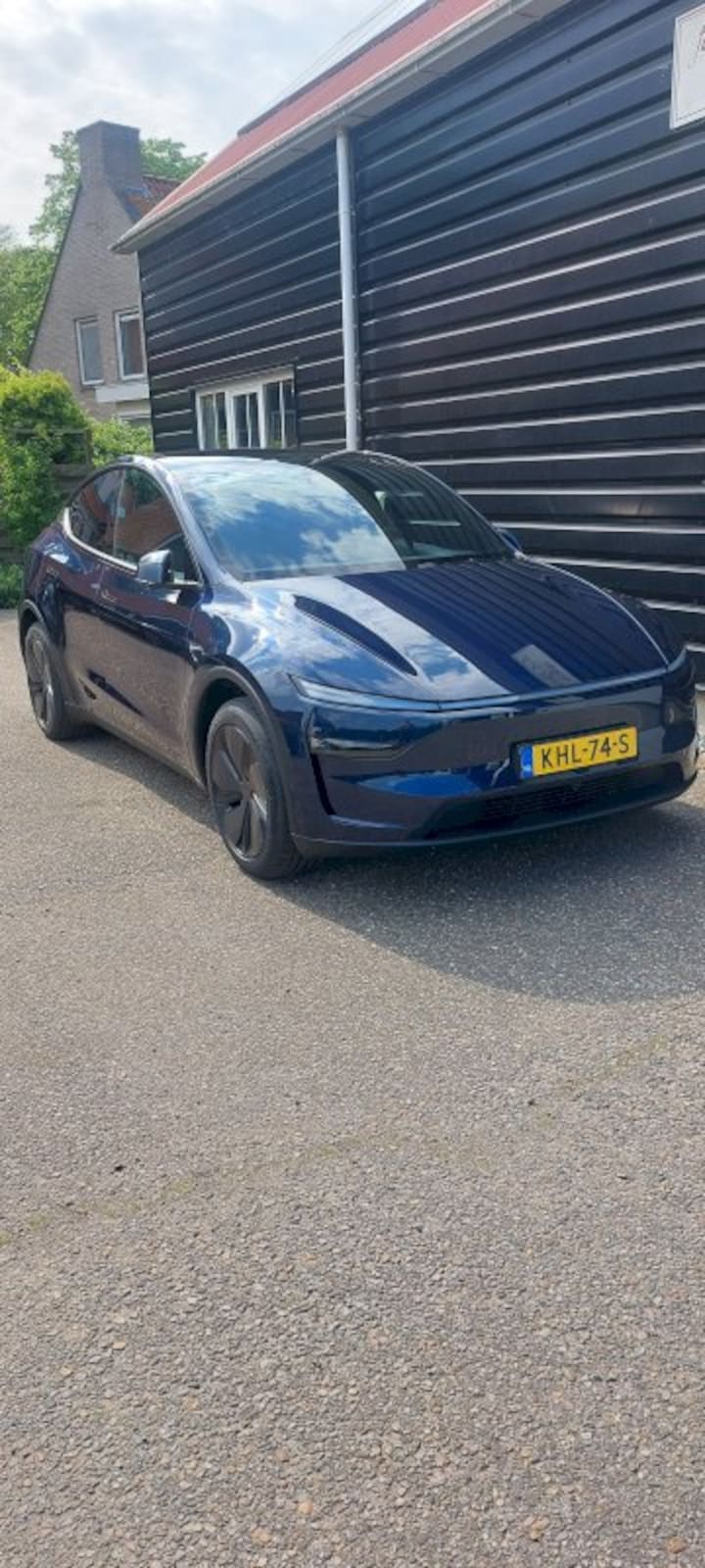 Tesla Model Y Long Range RWD (2026)